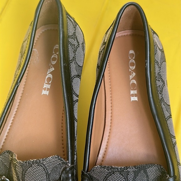 Coach Flat Slip On Loafer Size 6.5 - Picture 4 of 8